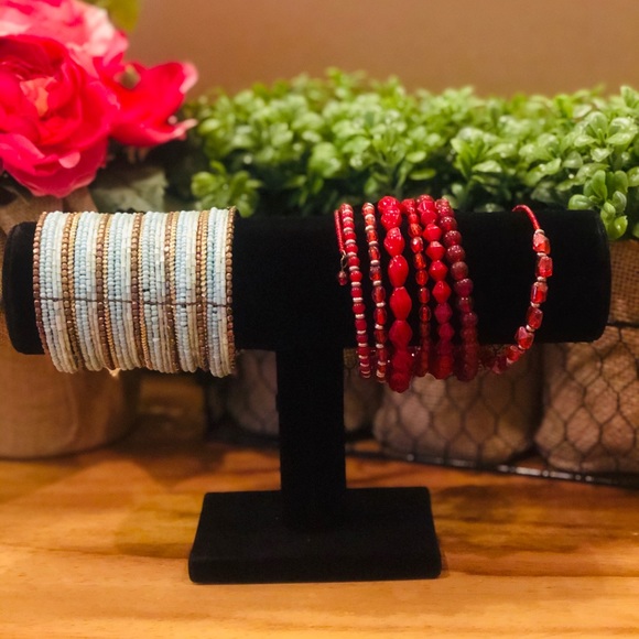 2 bracelet sets - Picture 1 of 2